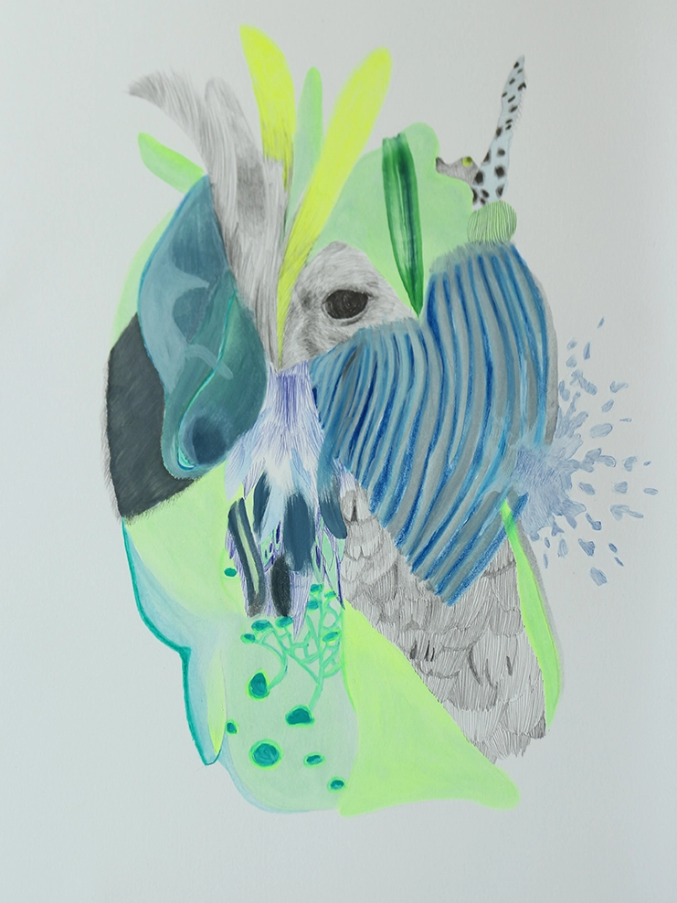 Dessin contemporain d’une chimère mélangeant les formes du vivant avec un mélange de crayons et de couleurs fluo sensibles à la lumière noire